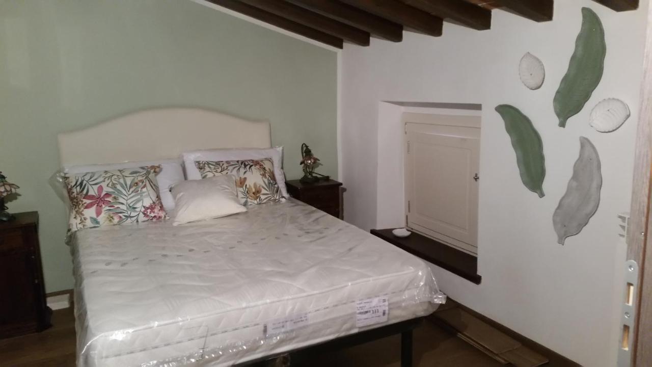 Il Nido Nel Borgo Casa Vacanze Камайоре Екстериор снимка